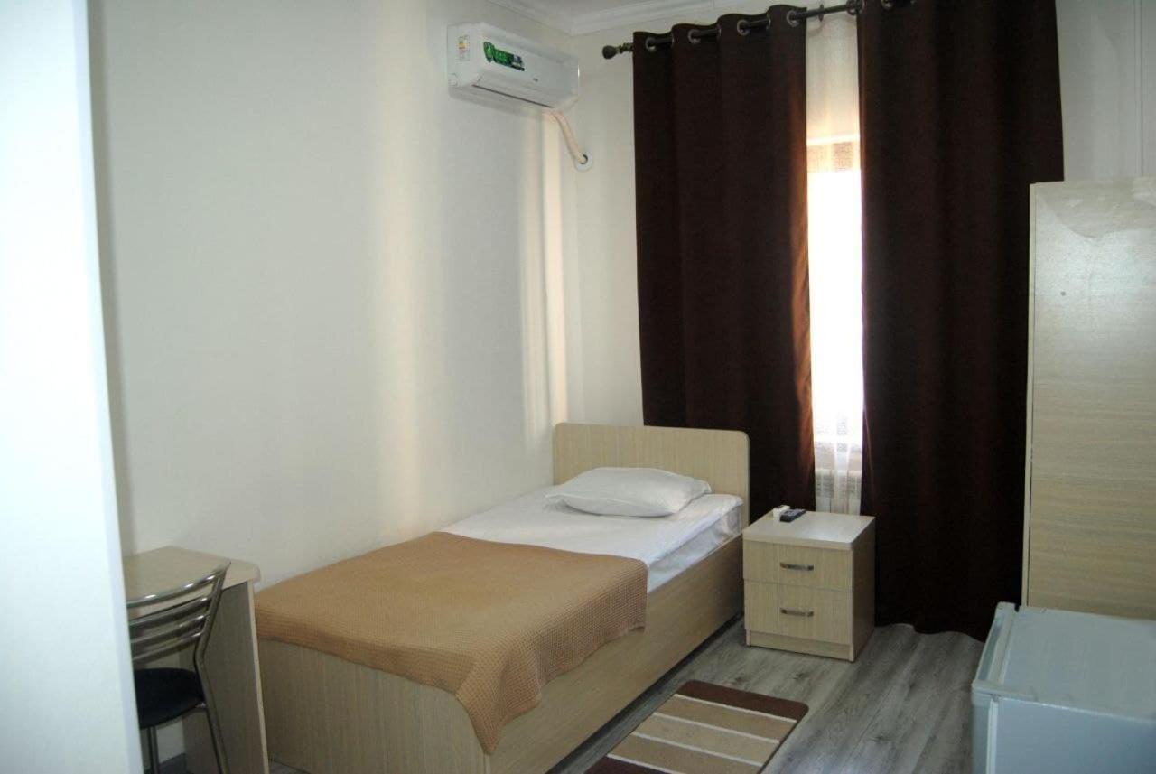 Ласточка Navoï Extérieur photo