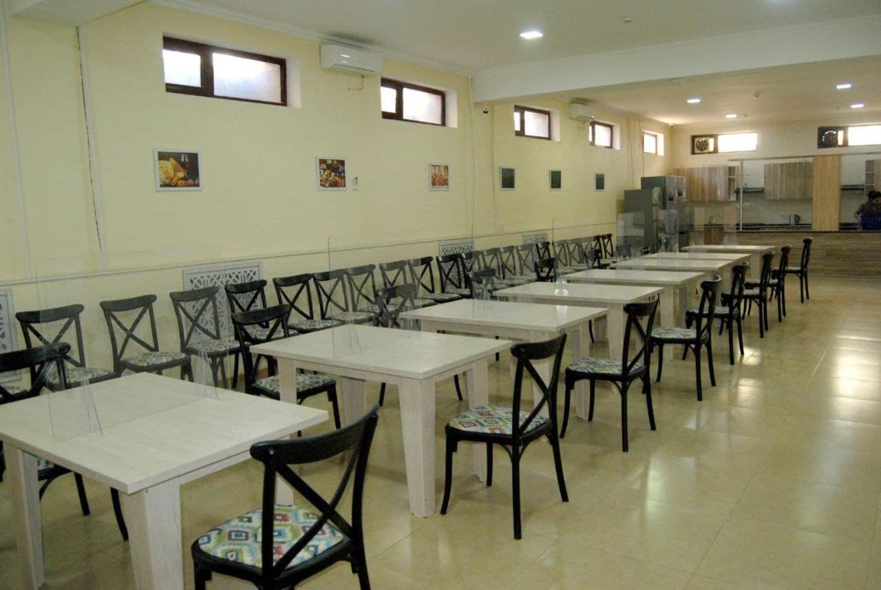 Ласточка Navoï Extérieur photo